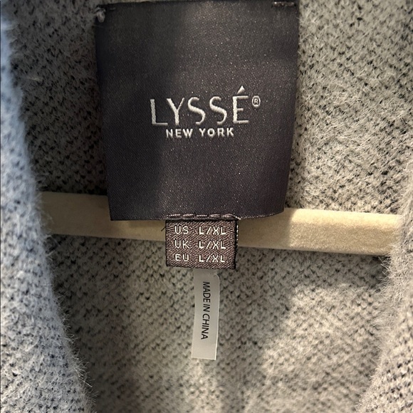 Lysse Cardigan Sweater - Picture 2 of 5